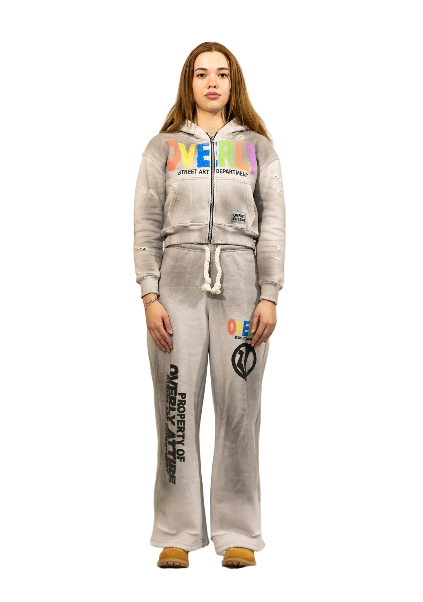 WOMAN'S OVERLY SWEATSUIT